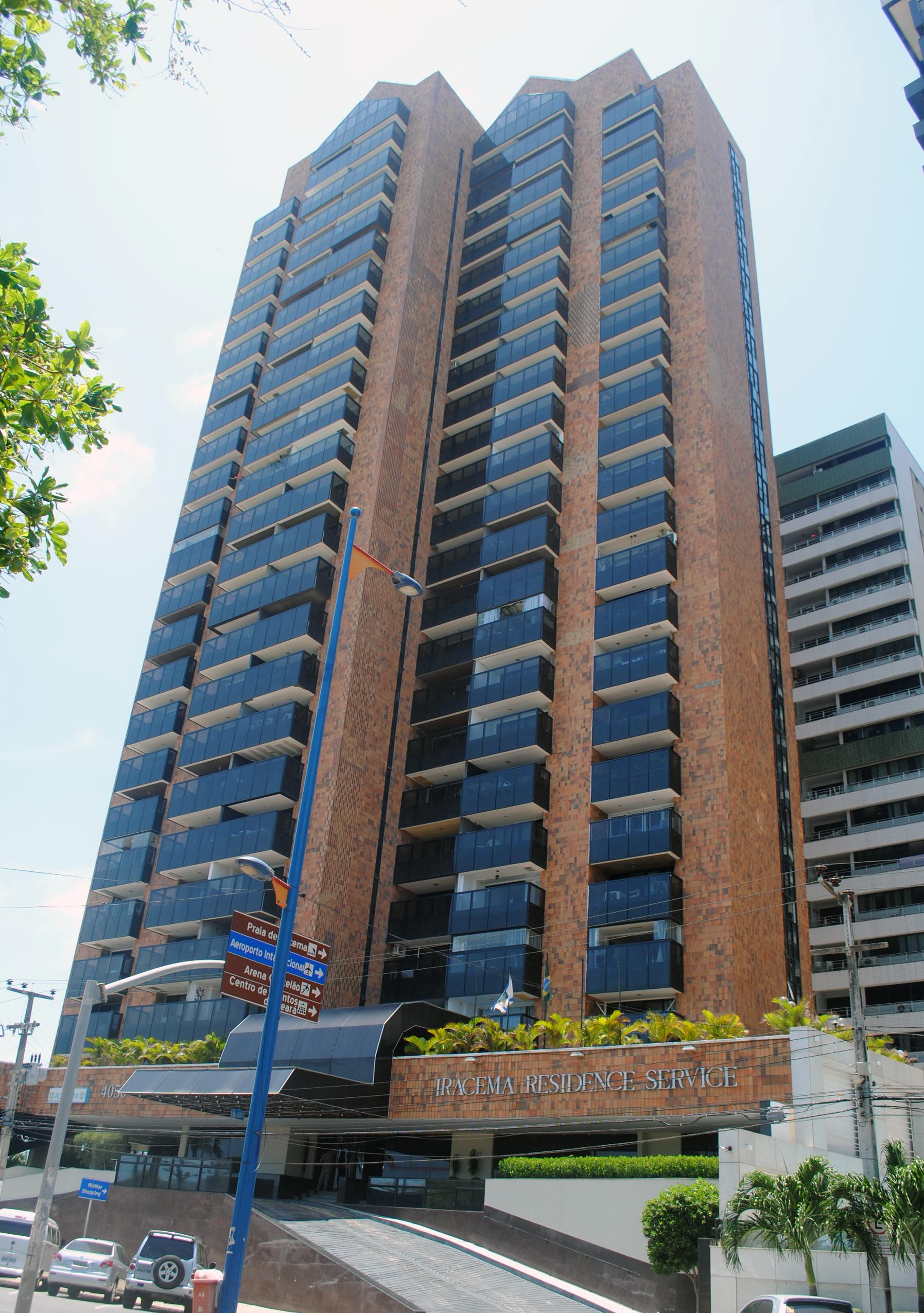 Aparthotel Iracema Flat 4*